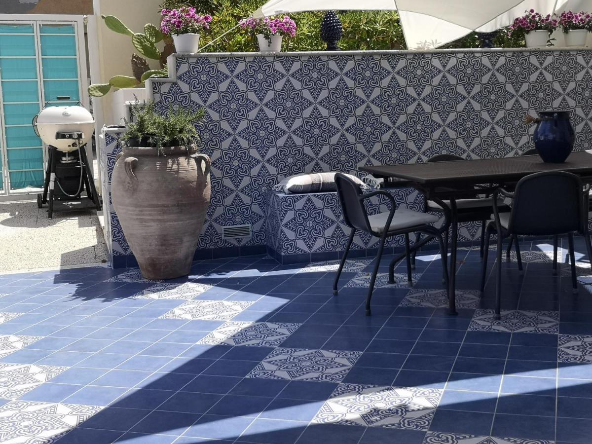 Casa Vacanze Ibiscus Alcamo Marina Exterior foto