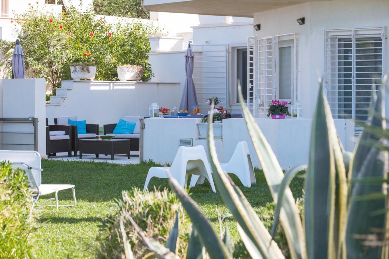 Casa Vacanze Ibiscus Alcamo Marina Exterior foto